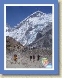 04 - April - Everest * (2 Slides)